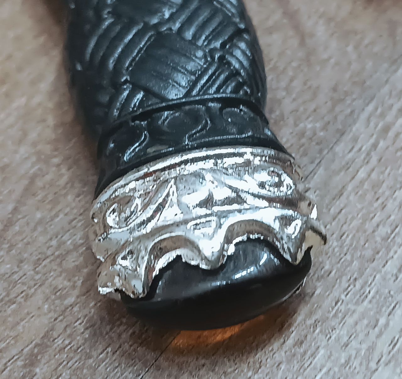 Skót Highland Dirk dísztőr – 48 cm, fekete bőr tok