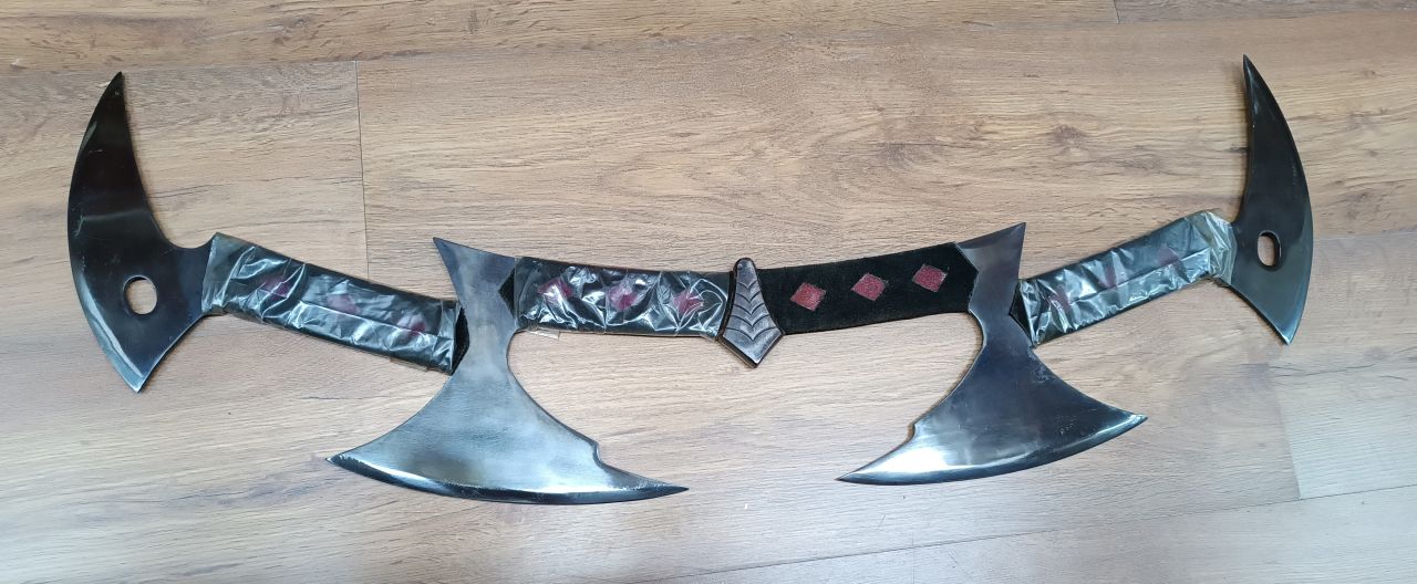 UC3059 Double Blade Crusader Axe