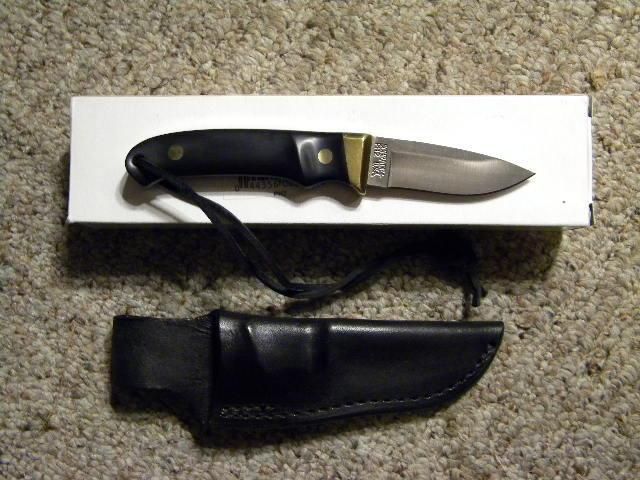 Schrade Pro Hunter PH1 vadászkés – 440 acél, ébenfa‑hatású Delrin/Fibron nyél, USA