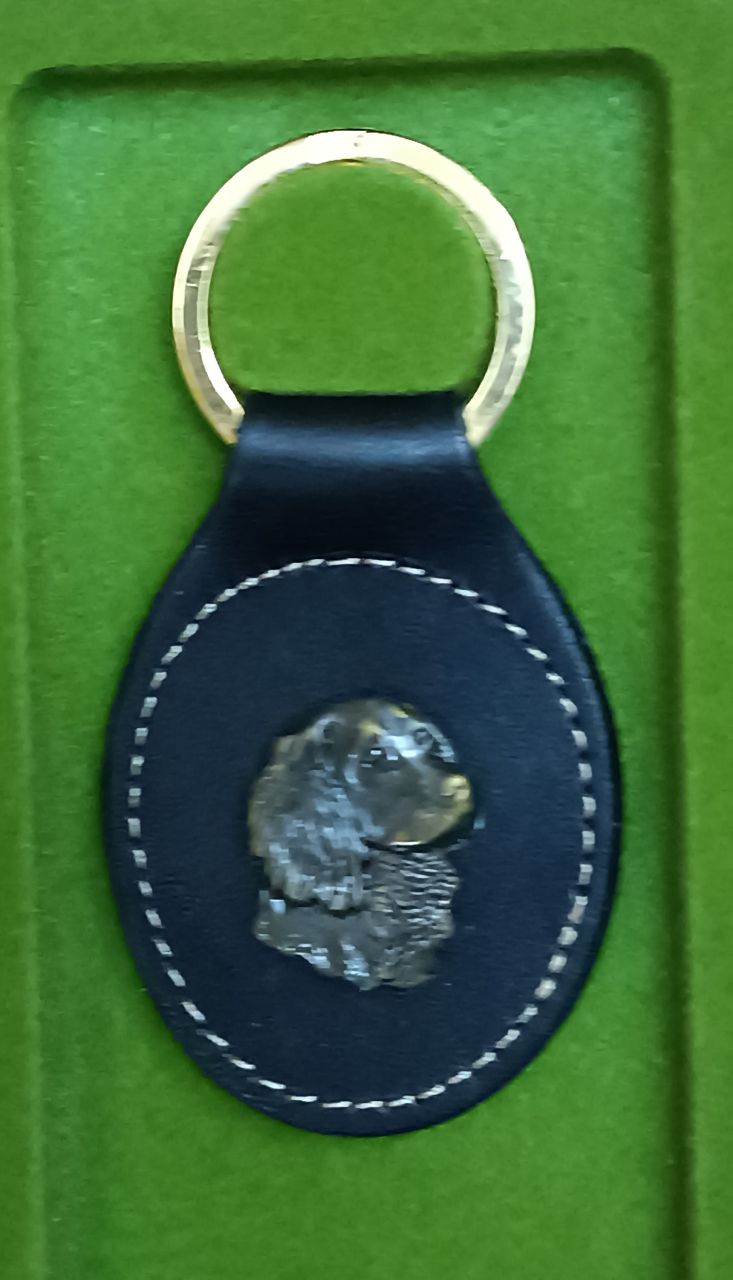 Kulcstartó vadász motívummal