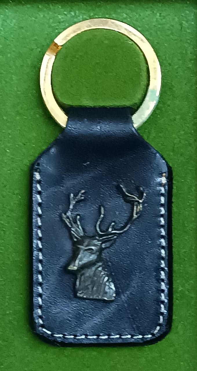 Kulcstartó vadász motívummal