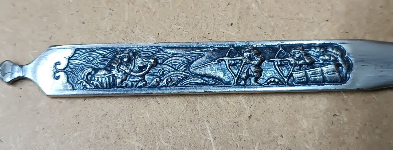 Kogai ezüst színben Kogai ezüst színben