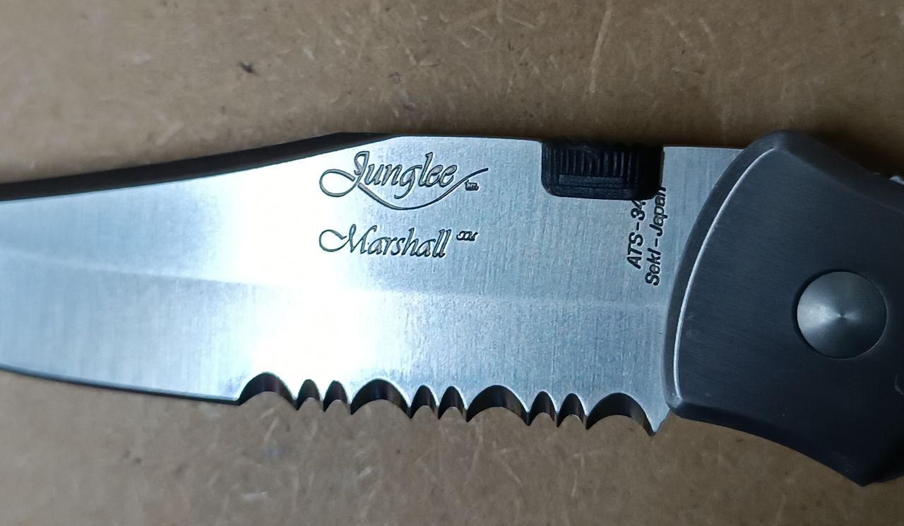 Junglee Taktikai zsebkés MARSHALL TM Junglee Taktikai zsebkés MARSHALL TM