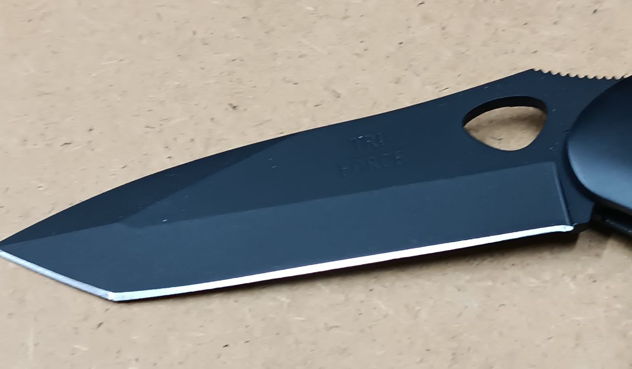 Junglee Taktikai zsebkés TRI-FORCE Junglee Taktikai zsebkés TRI-FORCE