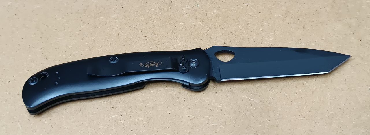 Junglee Taktikai zsebkés TRI-FORCE Junglee Taktikai zsebkés TRI-FORCE