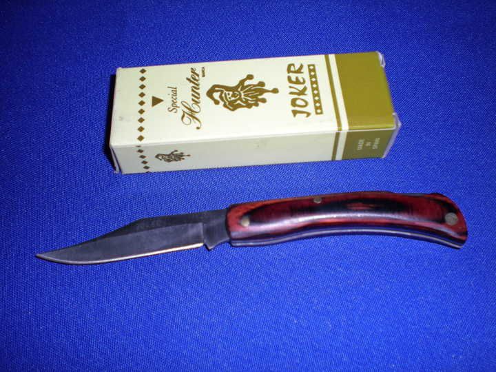 Joker JN 138 – 6,5 cm 440 acél penge, sötétbarna Bocotafa nyél, hagyományos zsebkés Joker JN 138 – 6,5 cm 440 acél penge, sötétbarna Bocotafa nyél, hagyományos zsebkés