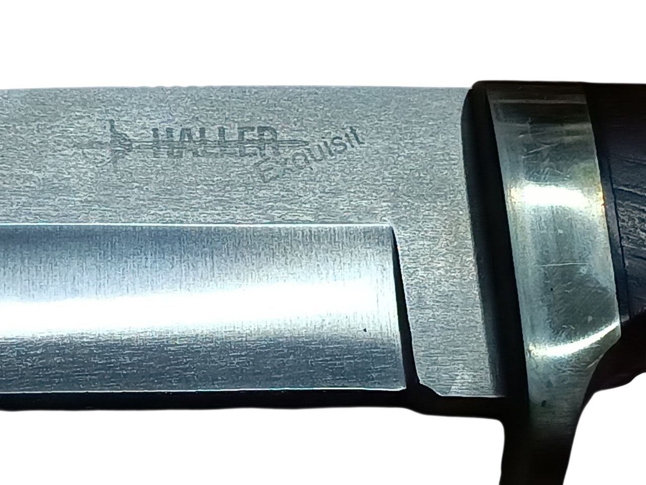 Haller vadászkés – 13,5 cm-es 440-es acél penge, full tang kialakítás, cocobolo fa nyél, bőrtokkal