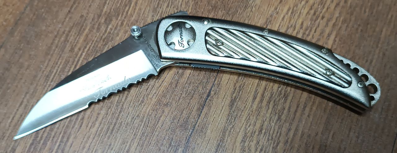 Gigand Tornado – Fred Carter design, vintage taktikai zsebkés (AUS‑8A)