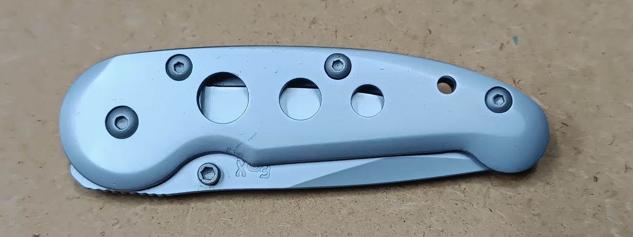 Fox egykezes zsebkés 45641