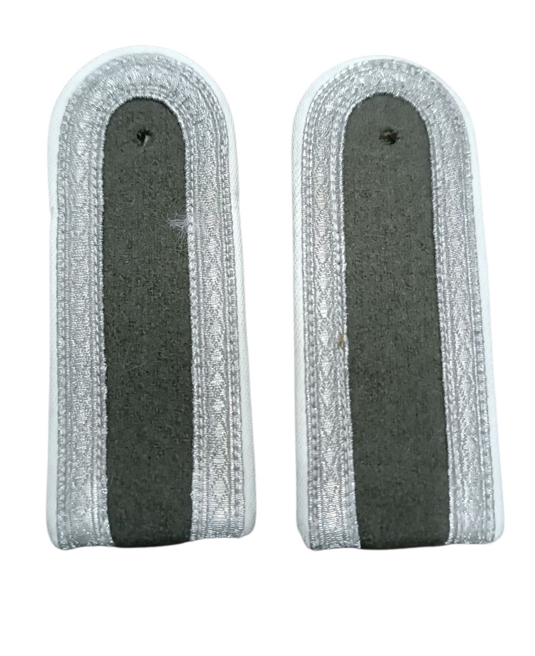 Ezüst szalagos váll-lap