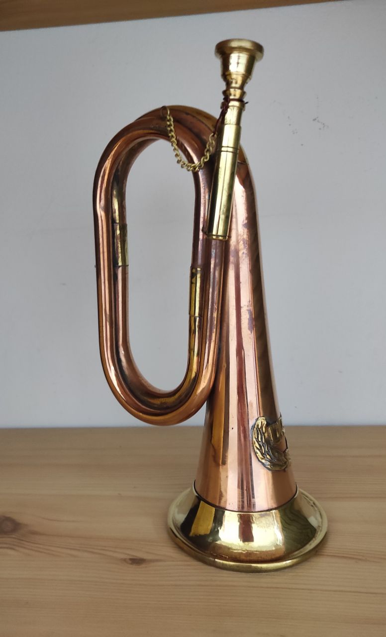 Amerikai polgárháborús trombita rézből, jenki emblémával