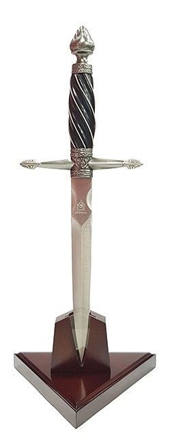 UC969 Kerekasztal tőr 