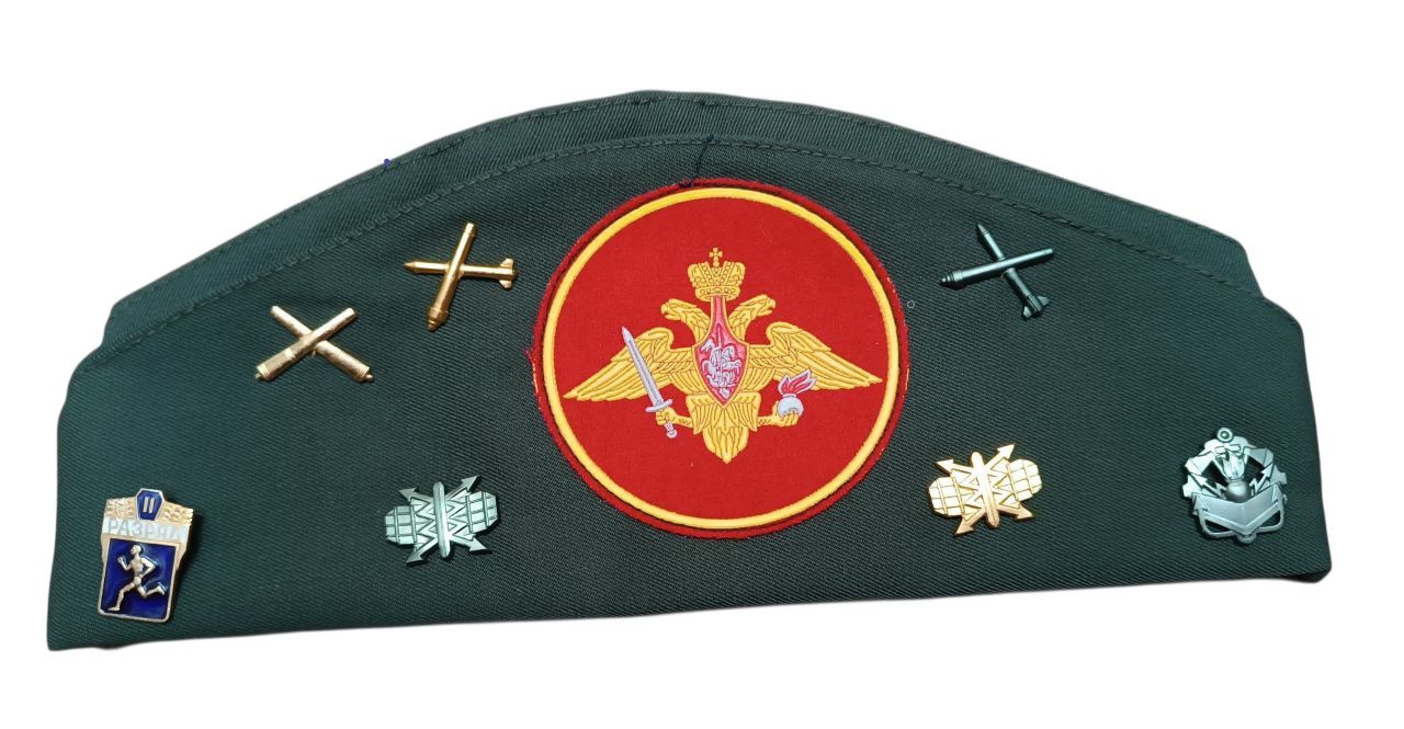 Orosz veterán ködvágó (pilotka) jelvényekkel – olívzöld, pamut, hajtogatható Orosz veterán ködvágó (pilotka) jelvényekkel – olívzöld, pamut, hajtogatható