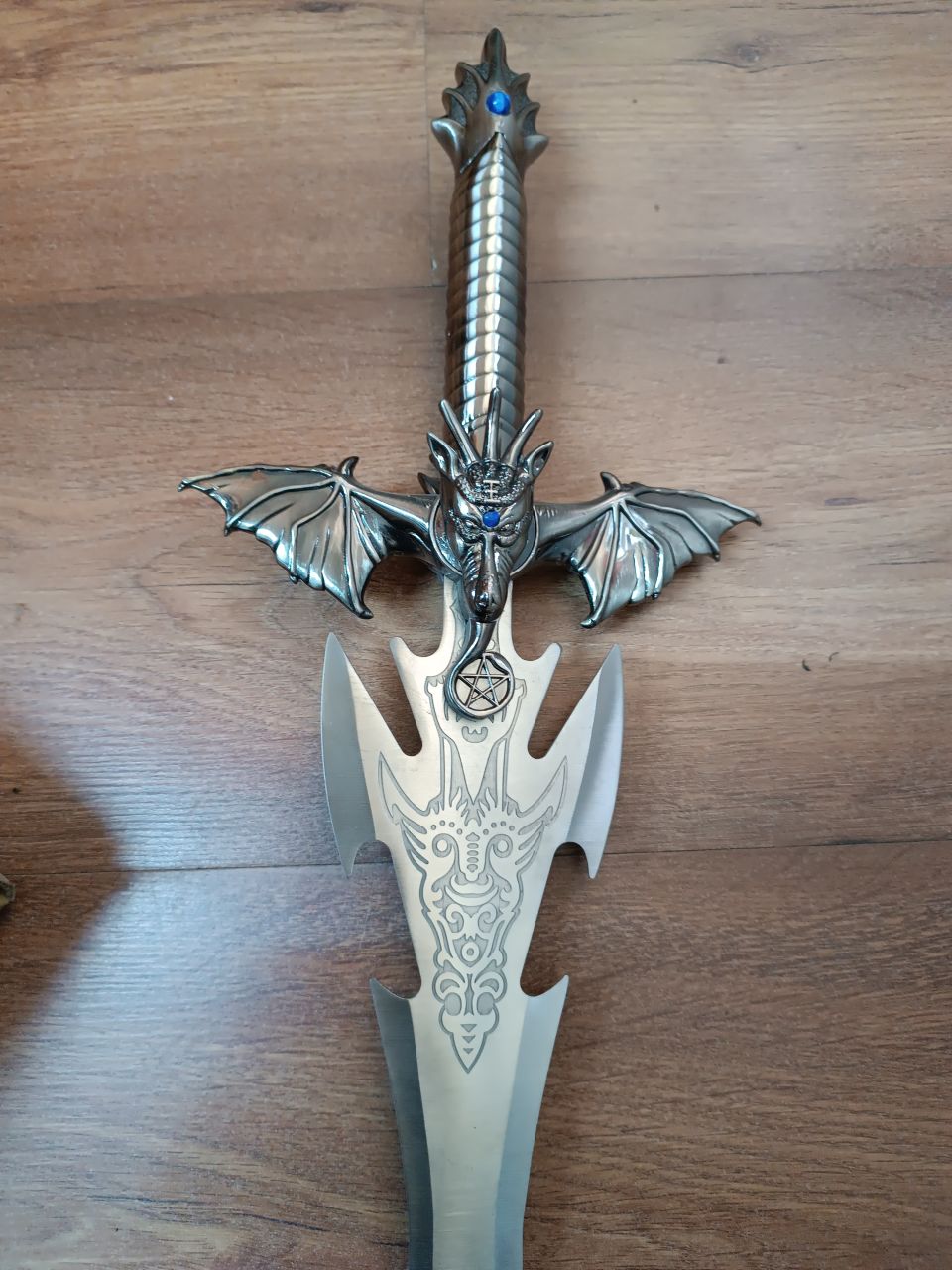 SÁRKÁNY KARD SÁRKÁNY KARD