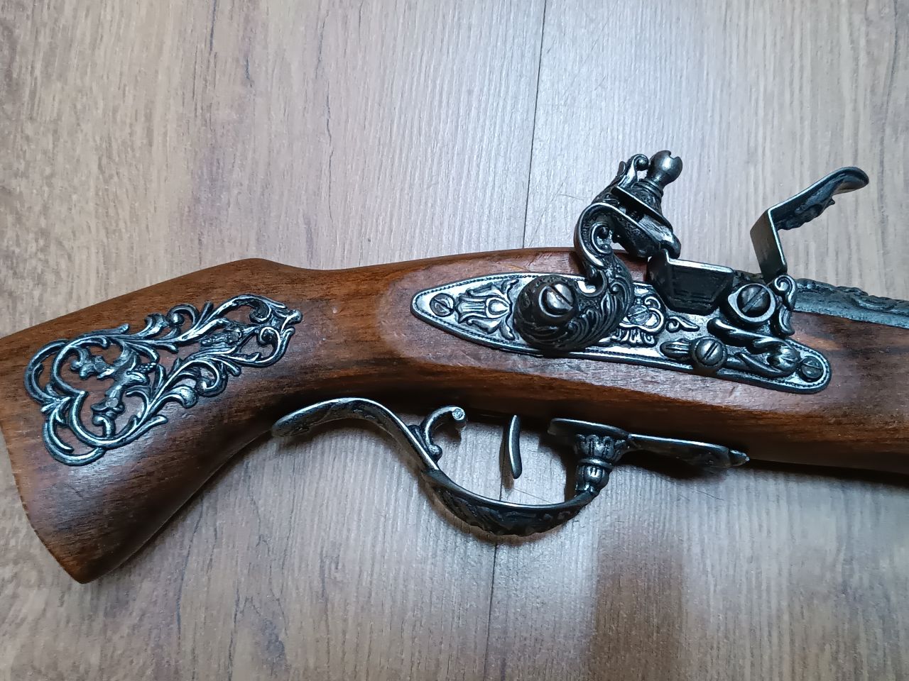 Kovaköves Brander Bass Replika Kovaköves Brander Bass Replika