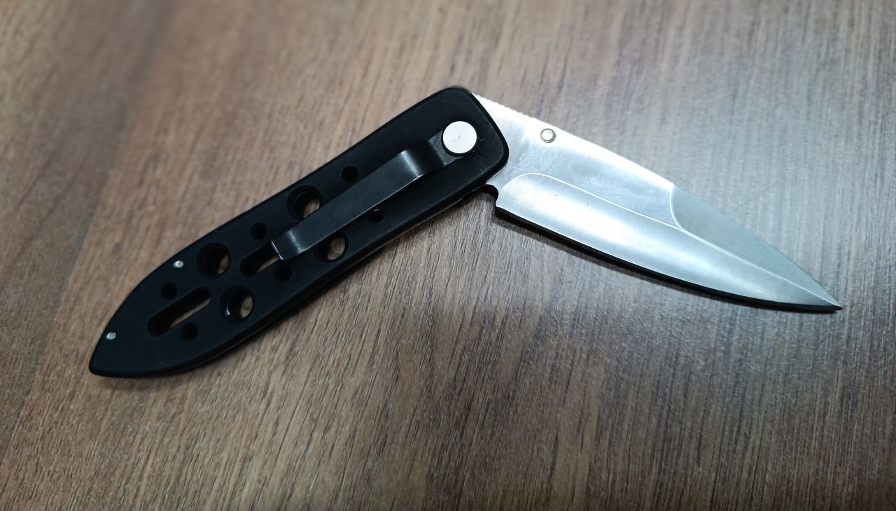 Linder 327610 egykezes zsebkés – 80 mm rozsdamentes acél pengével Linder 327610 egykezes zsebkés – 80 mm rozsdamentes acél pengével