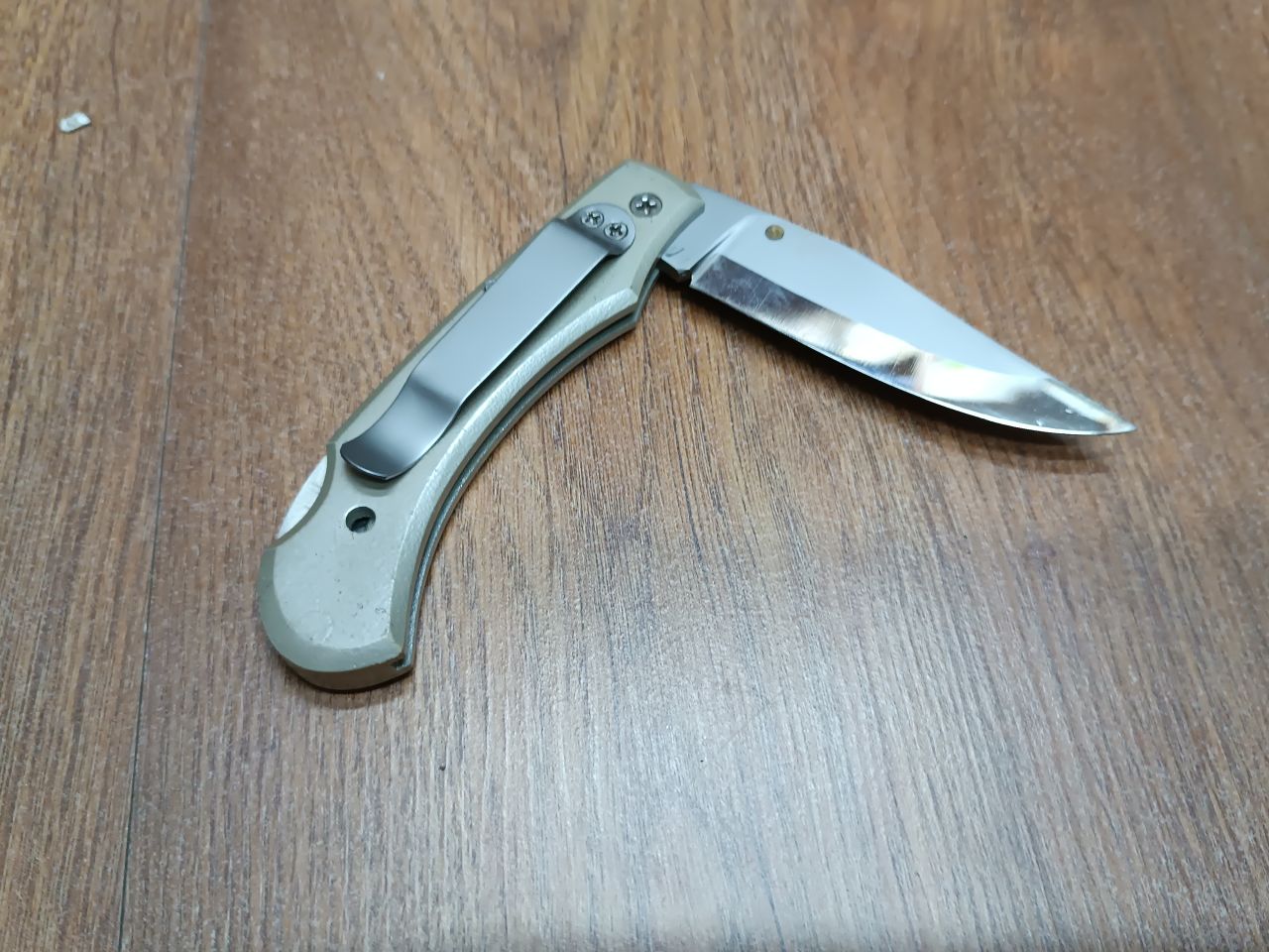 Dixon egykezes zsebkés – 75 mm Krupp 1.4034 acél pengével