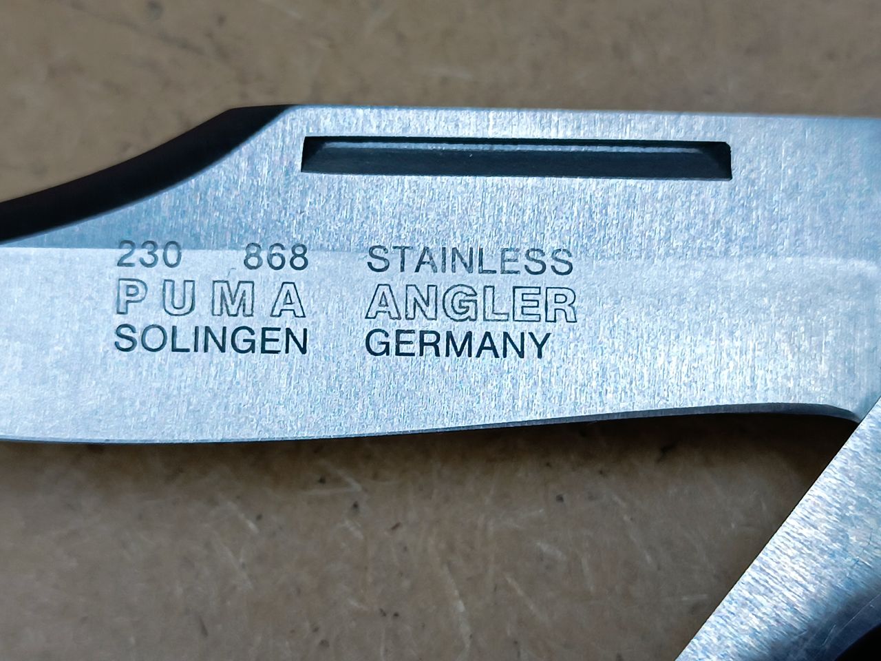 Puma Angler Solingen Horgász Zsebkés Piros Markolattal