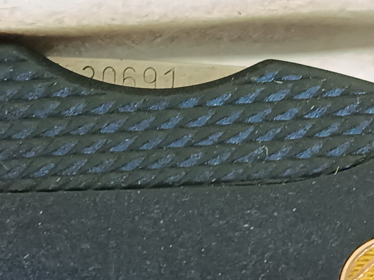 Puma Sportec Zytel Solingen Zsebkés Félfogazott Pengével