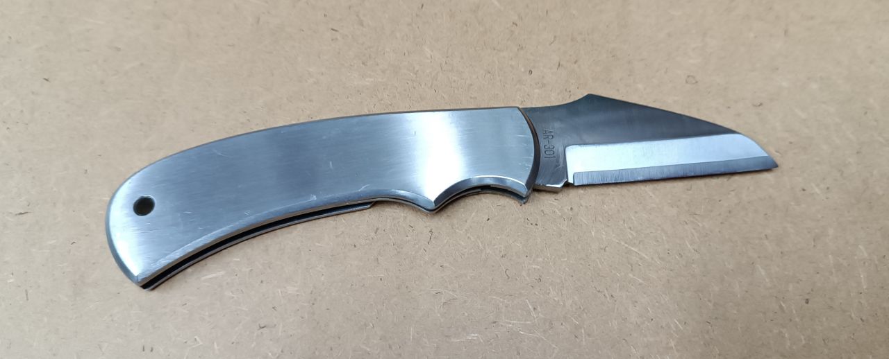 G. Sakai AR-301 Kataba ATS-34 Japán Gyűjtői Zsebkés Gyári Tokkal G. Sakai AR-301 Kataba ATS-34 Japán Gyűjtői Zsebkés Gyári Tokkal